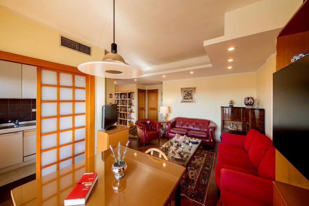 Residence Parco Salario Рим Екстериор снимка