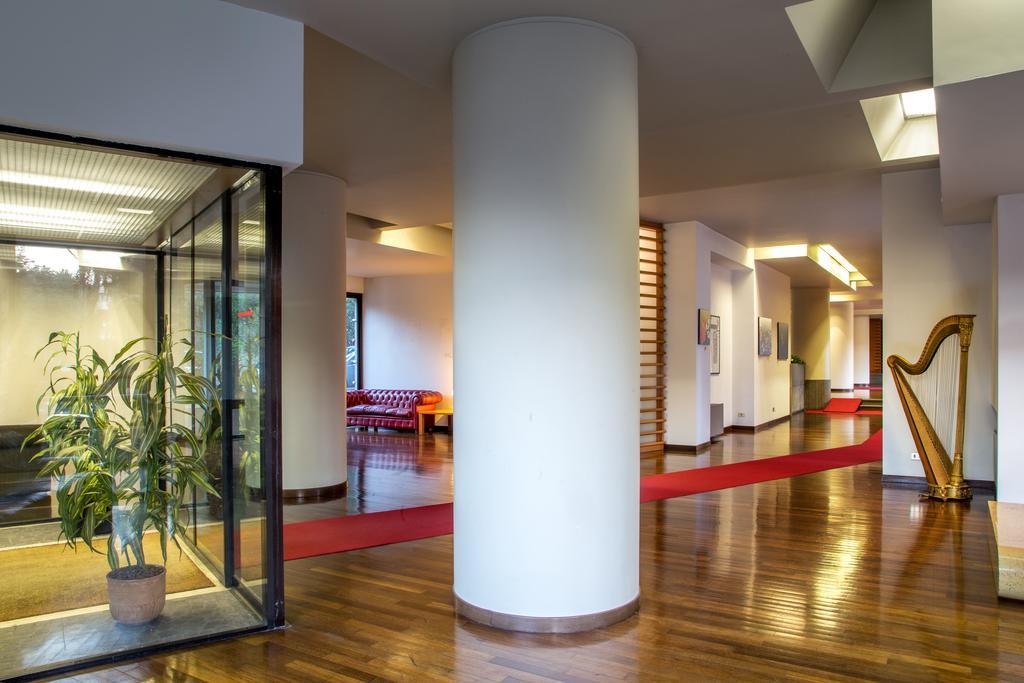Residence Parco Salario Рим Екстериор снимка