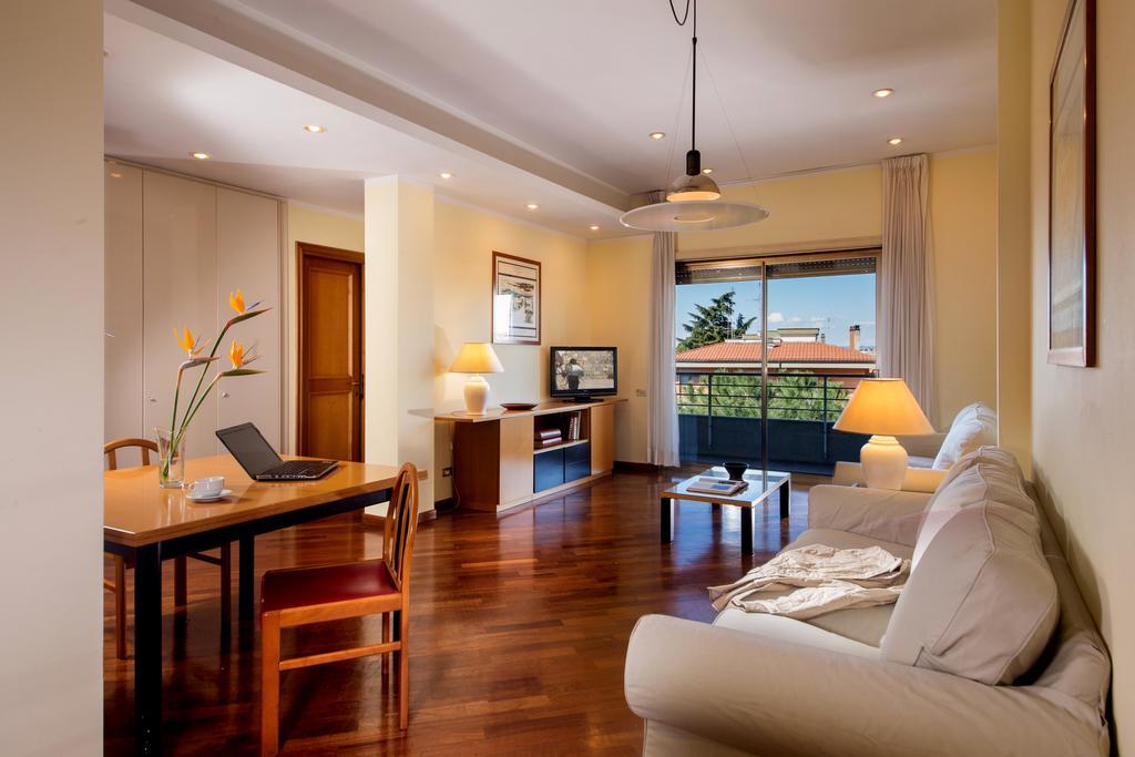 Residence Parco Salario Рим Стая снимка