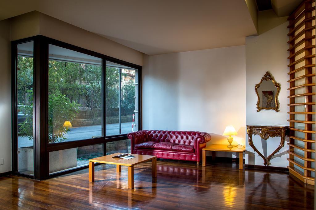 Residence Parco Salario Рим Екстериор снимка